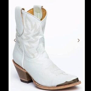 Idyllwind Wheels White Western Booties